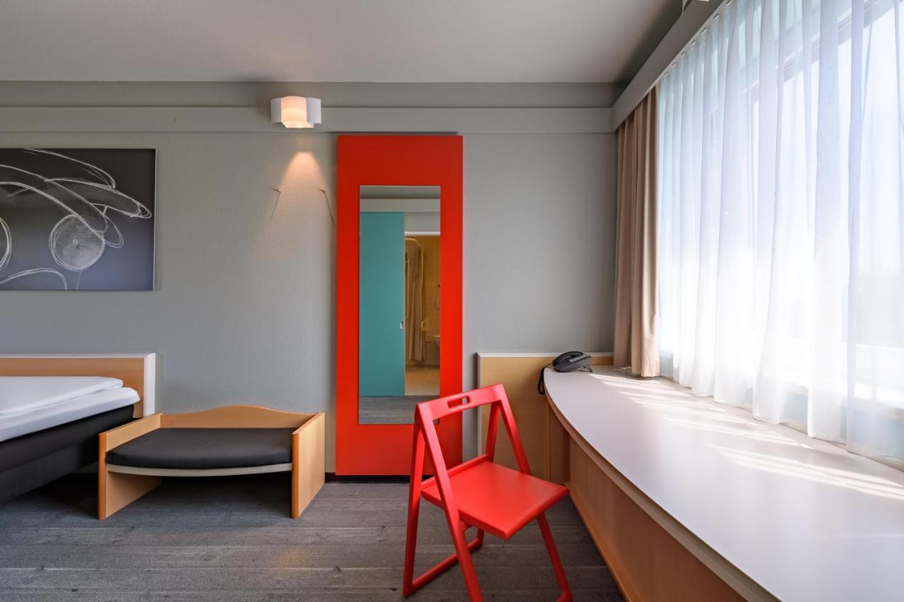 Hotel Ibis Hamburg Alsterring Exterior foto